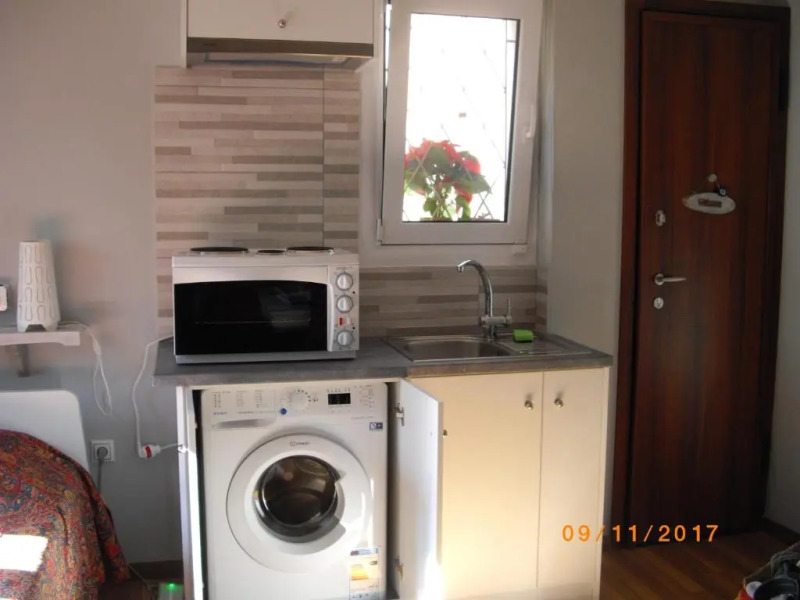 The 25sqm Sunny, Modern and Comfortable