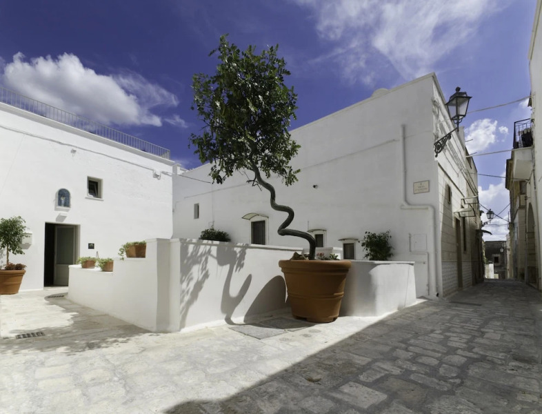 Santa Marina Bed & Breakfast