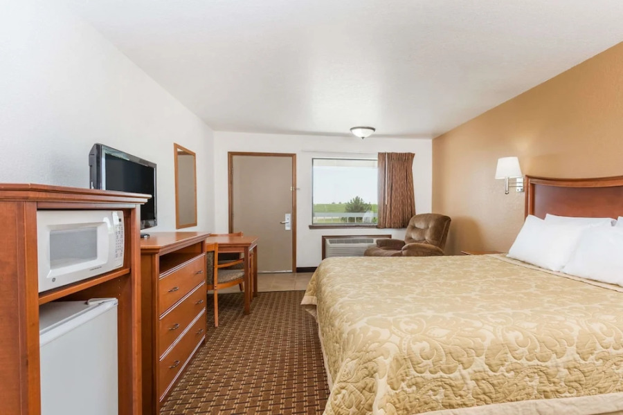 Super 8 By Wyndham Goodland