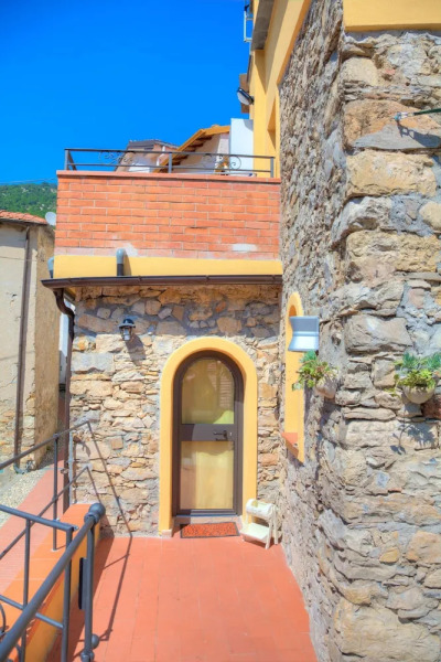 Casa di Pietra Deglio Faraldi