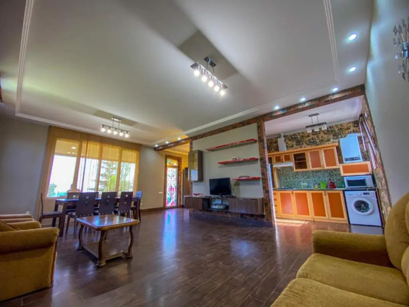 Carlos Castaneda - Шикарная вилла в Севане