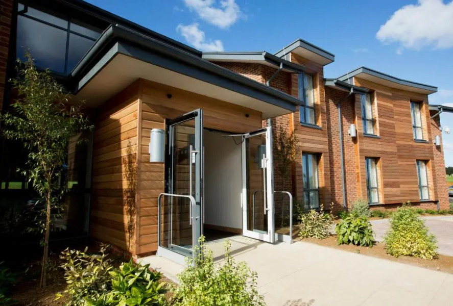 Sandford Springs Hotel & Golf Club