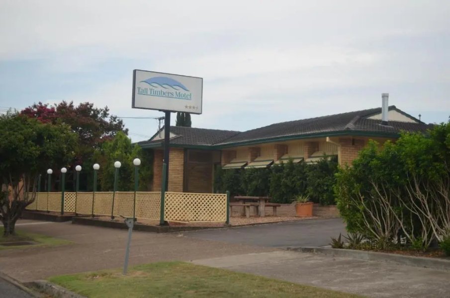 Tall Timbers Motel