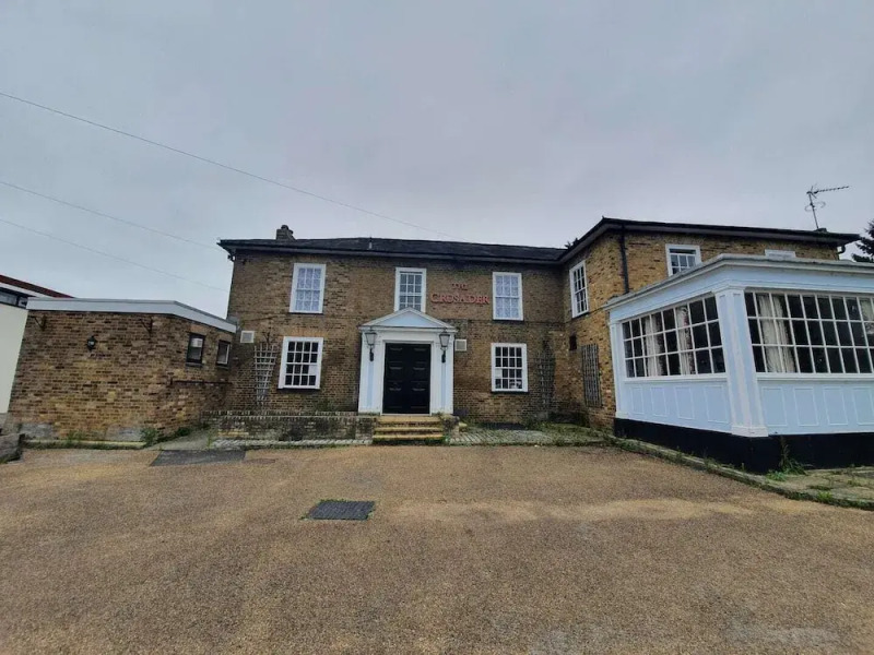 BookedUK - Serene Apartment in Roydon