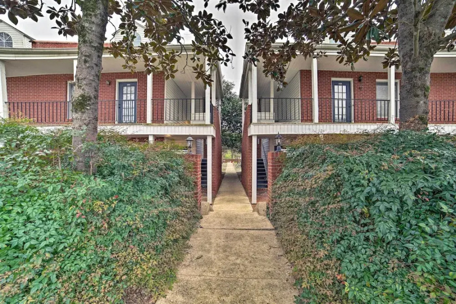 Starkville Condo ~1 Mi to Mississippi State!