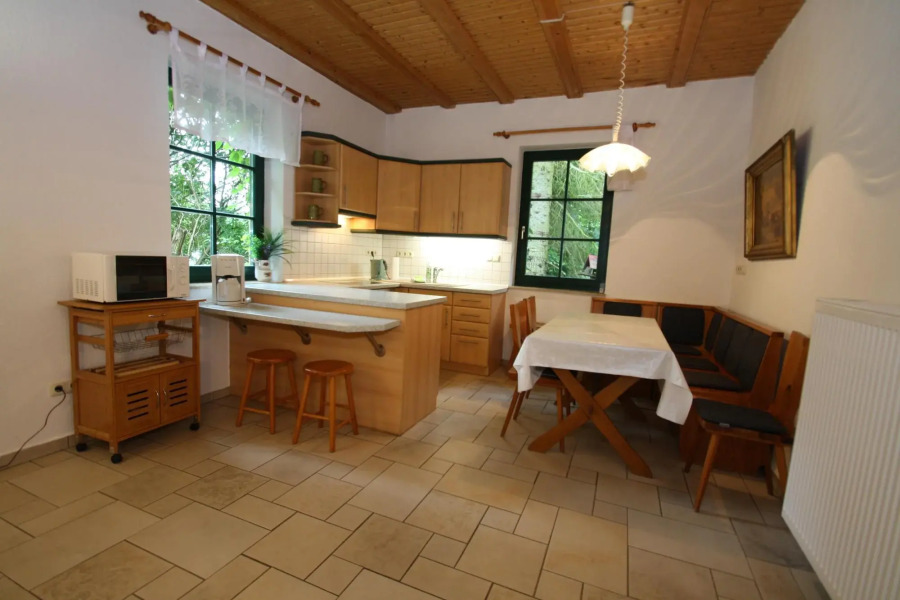 Semi detached house, Glave