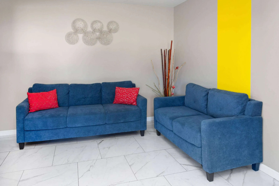 Super 8 by Wyndham Olney