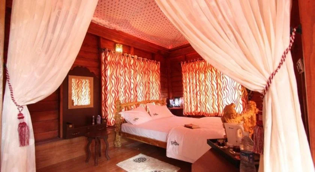 Pugmarks Jungle Resort