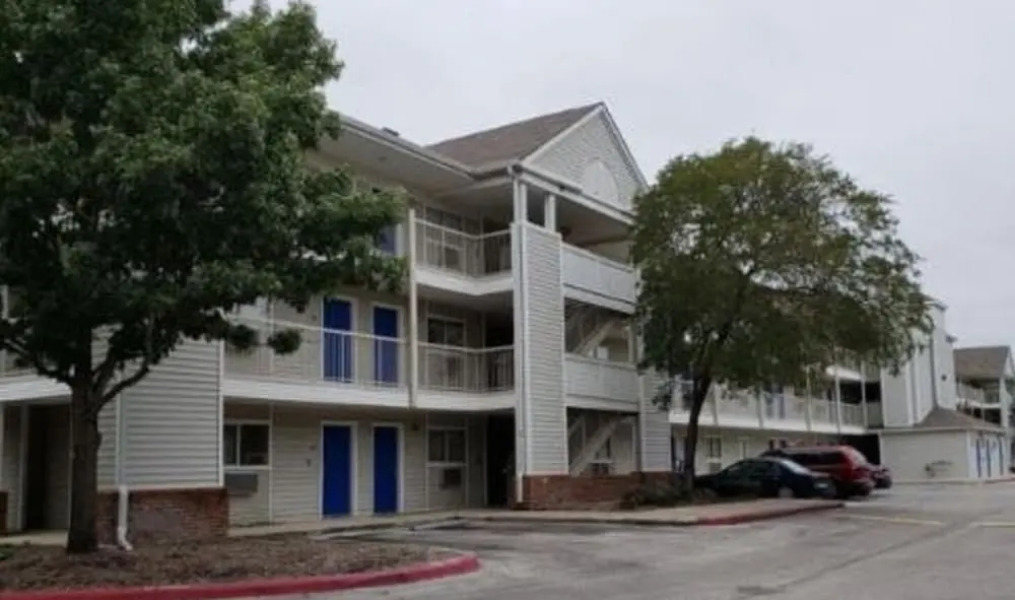 InTown Suites Extended Stay San Antonio TX - Perrin Beitel Road