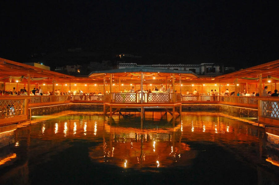 Porto Paros Hotel & Villas