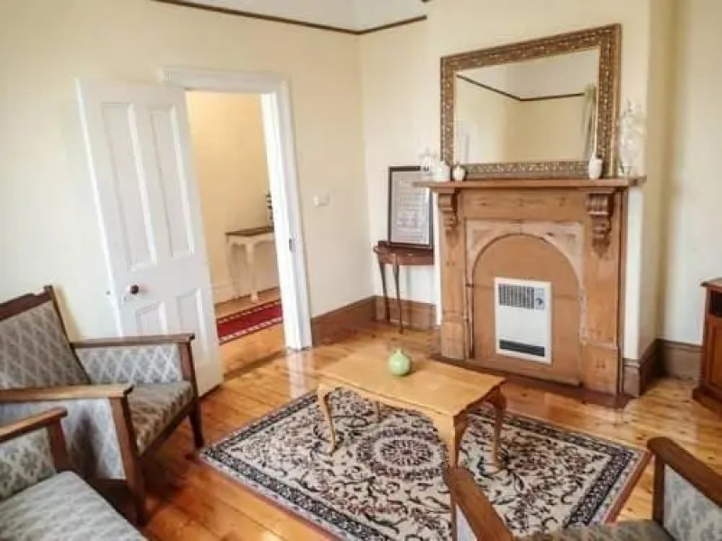 Lambert Cottage Accommodation