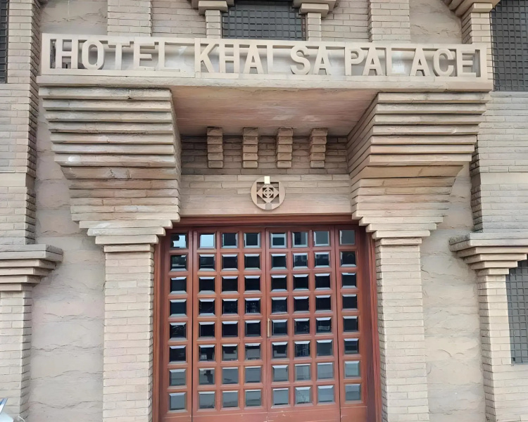 Hotel Khalsa Palace