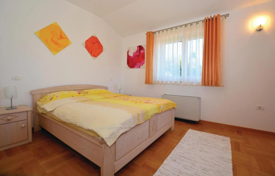 Awesome Home in Portoroz With Sauna, Wifi and 3 Bedrooms