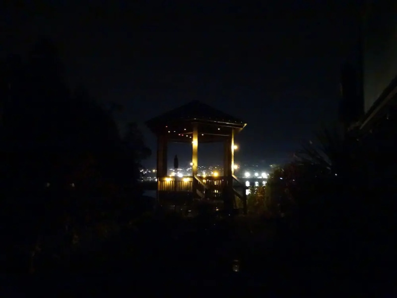 Suite at Trails End Beach House