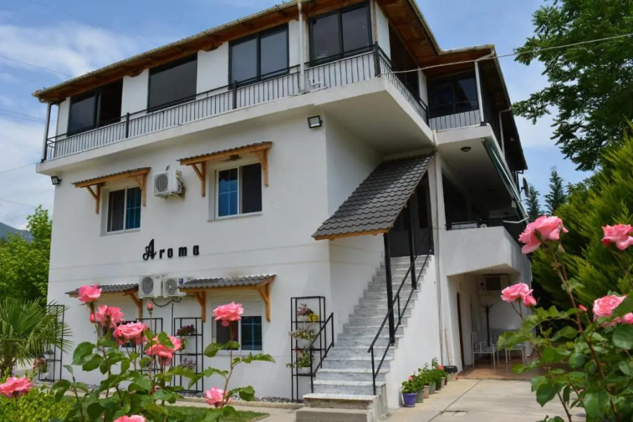 Hotel Aroma