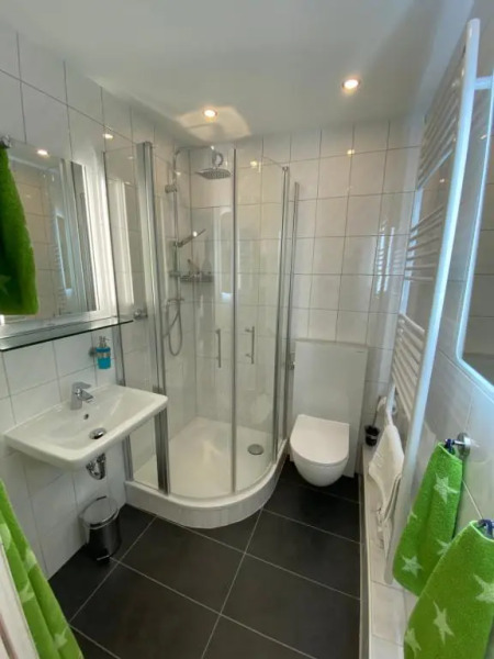 Apartment mit Sonnenbalkon und NETFLIX im Zentrum