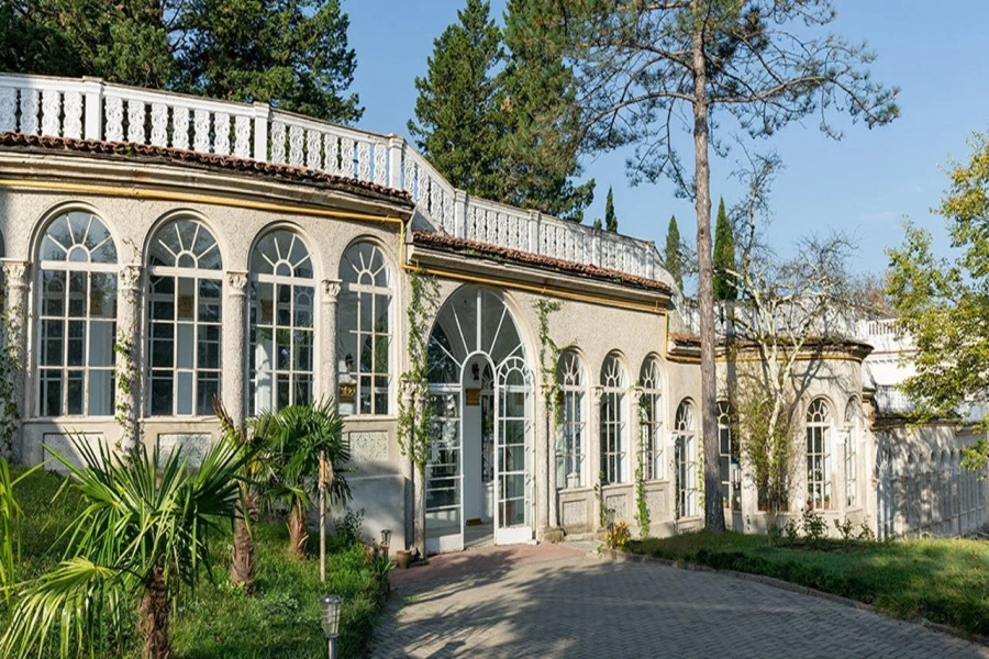 Отель Legends Tskaltubo Spa Resort