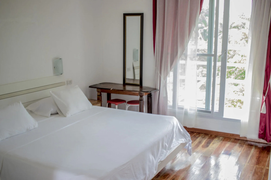 Lanterna Hotel Boracay