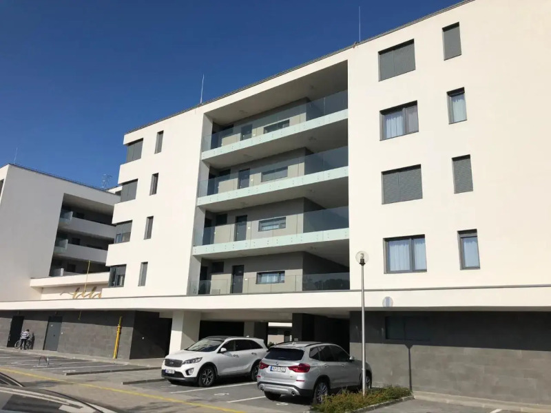 Lela Garden Residence