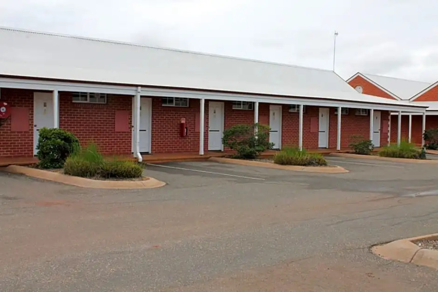 The Kidman Wayside Inn