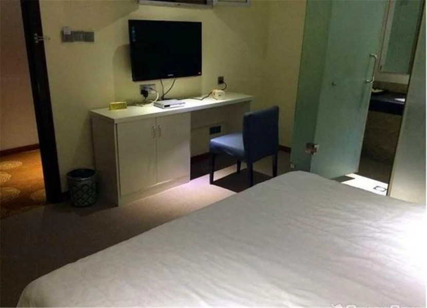 Guyuan Mingzhu Business Hotel