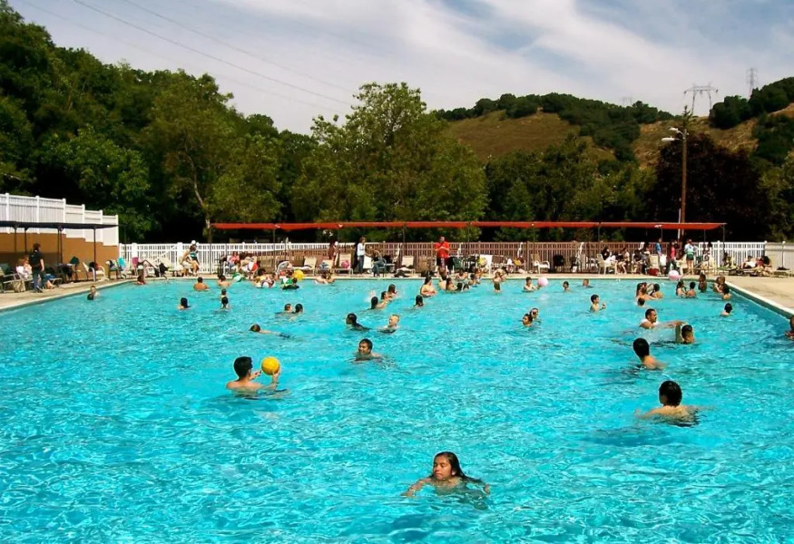 Morgan Hill Camping Resort Cabin 2