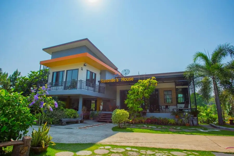 Sunsmile's House