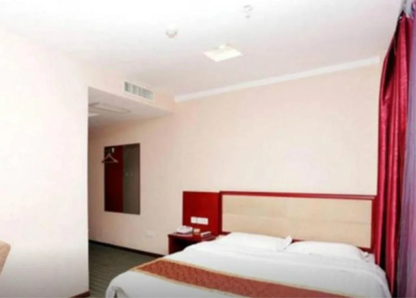 Chuzhou Yuandingge Hotel