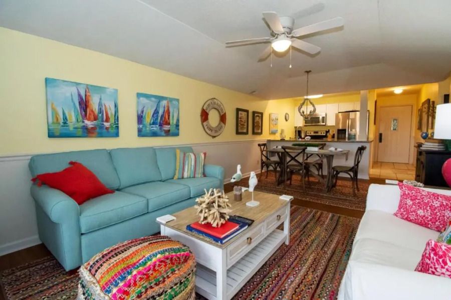 168 Beach Club Villa