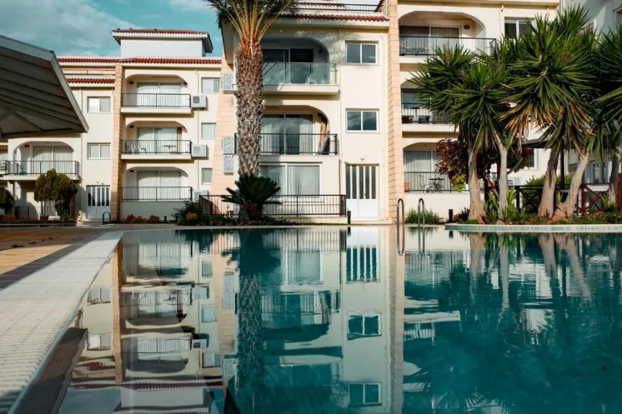 Fantastic 4 Cyprus First Line Beachfront