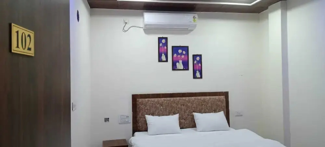 Hotel Royal Sagar By GRB