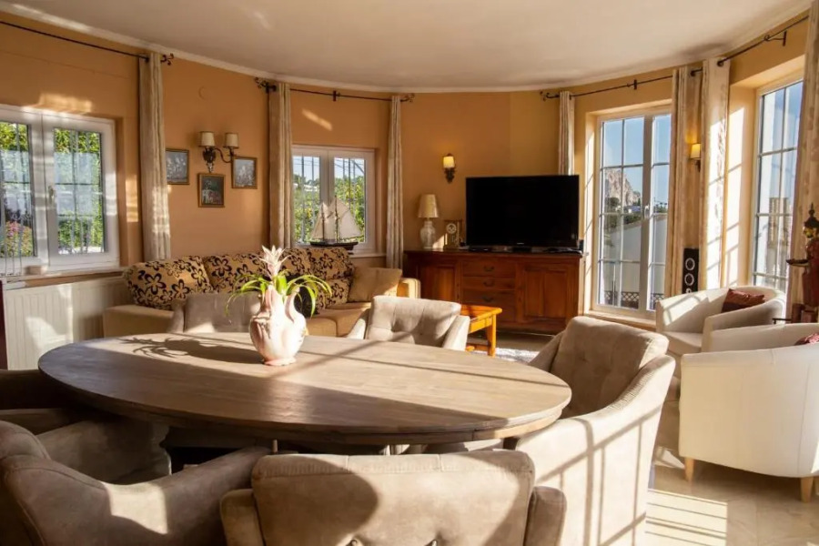 villa Belucra,10p,seaview,jacuzzi,pool