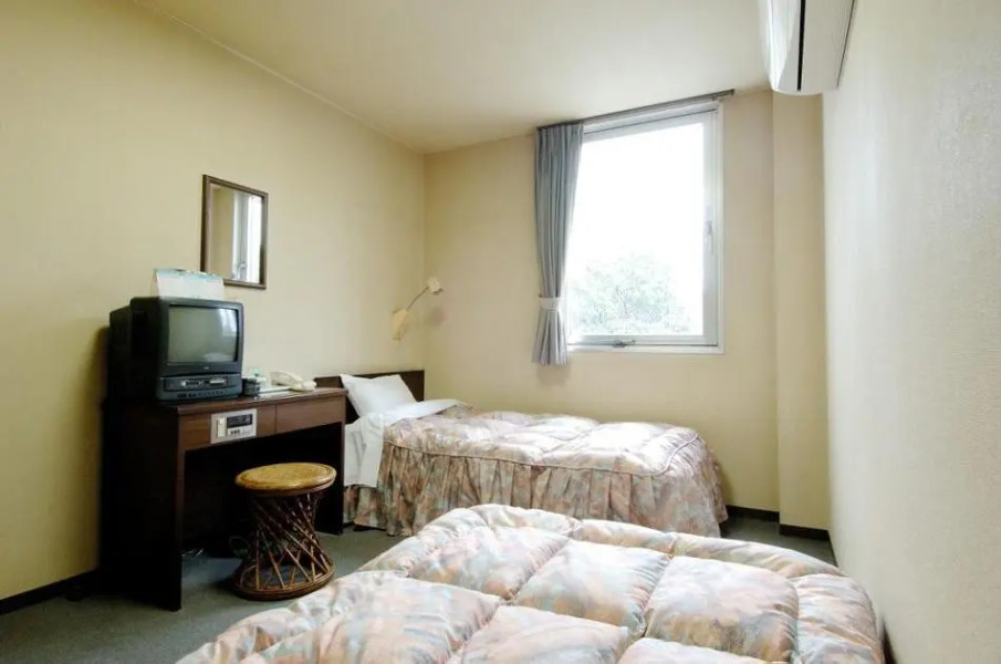 Business Hotel Okadaya Tahara