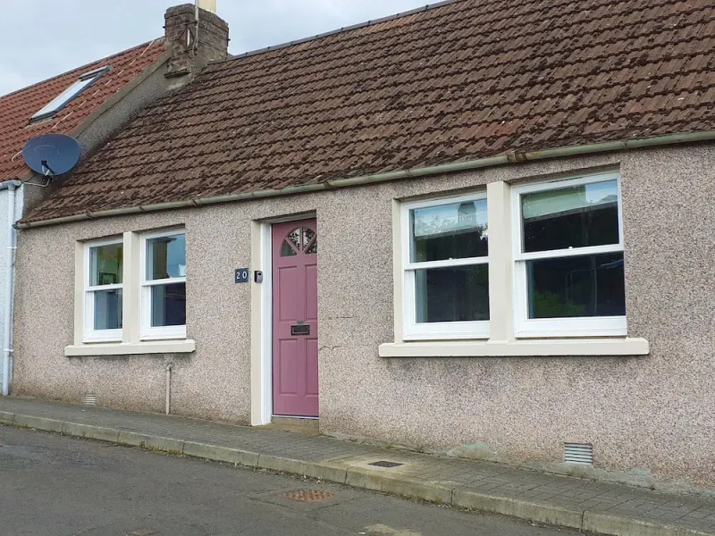 Castlefield Cottage in Central Cupar