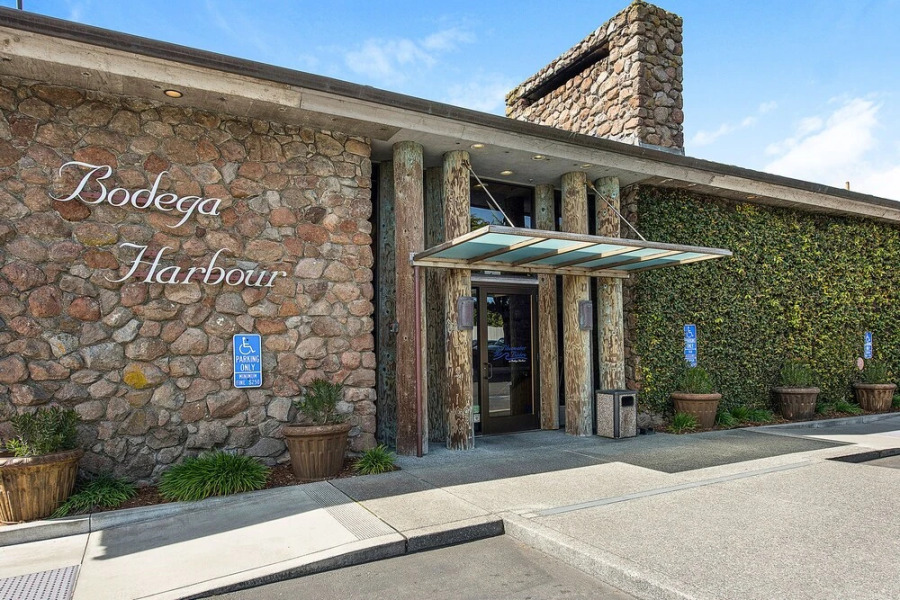 21562 Heron Drive Home 3 Bedrooms 2 Bathrooms Home