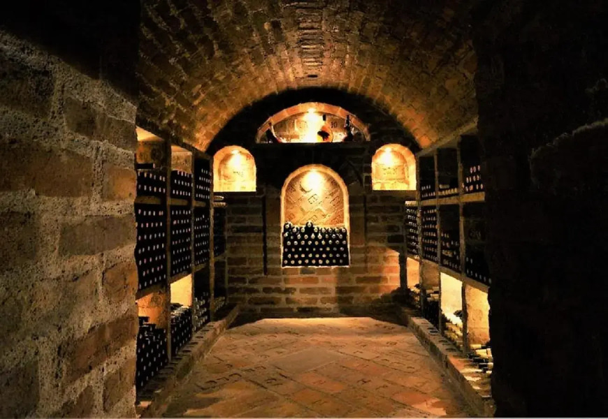 Mikulov - Inn - hotel s vinným sklepem Venuše