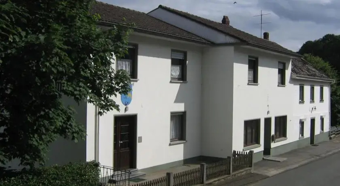 Holiday home Sneeuweifel