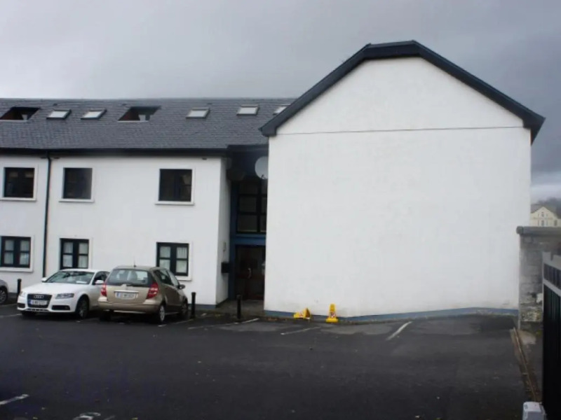 Riverside apartments Westport