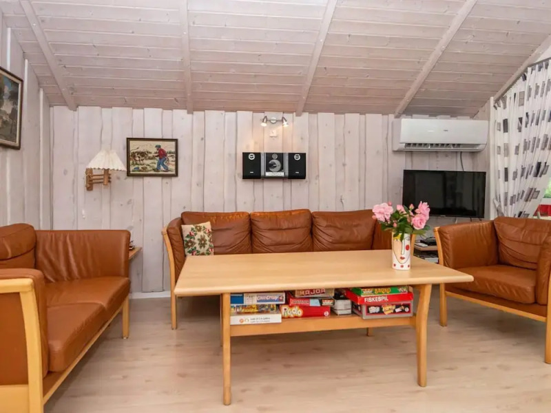 Delightful Holiday Home in Hovborg Jutland with Whirlpool