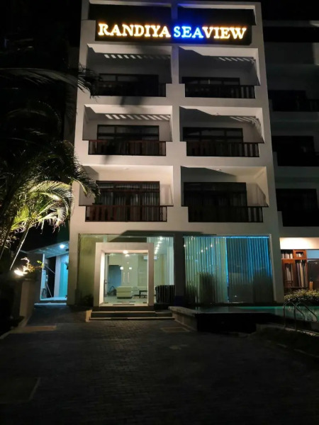 Randiya Sea View Hotel