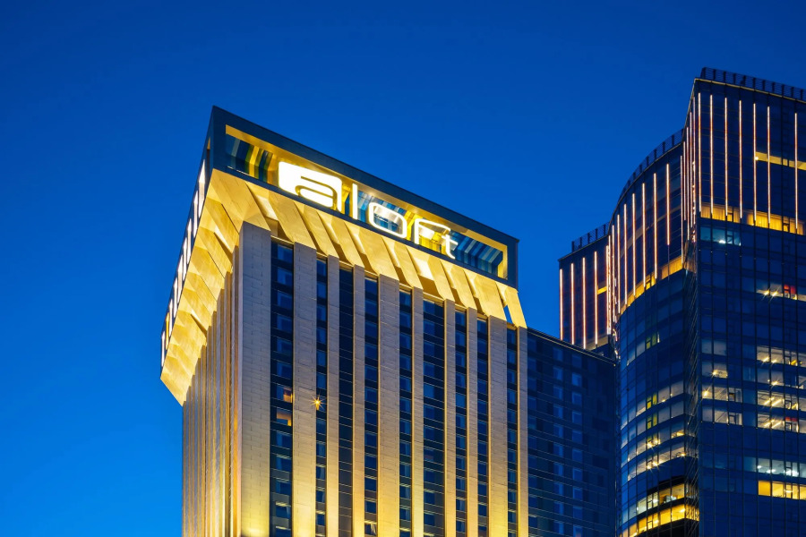 Sky Loft Hotel Kyiv by Rixwel