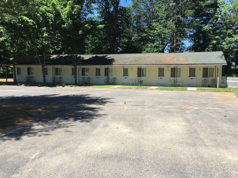 Elmwood Motor Lodge