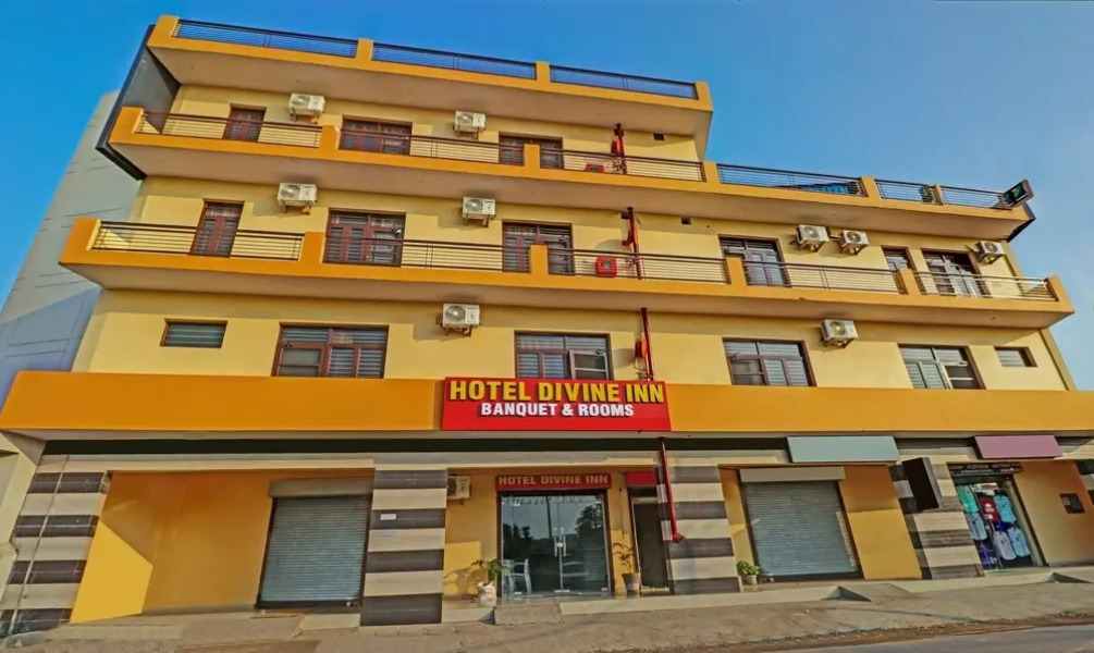 Itsy By Treebo - Divine Inn