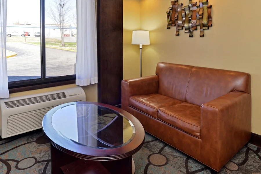 Baymont Inn & Suites