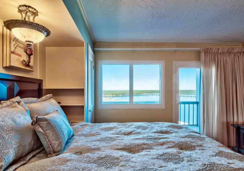 Pinnacle Port Penthouse 12 627839 by RedAwning