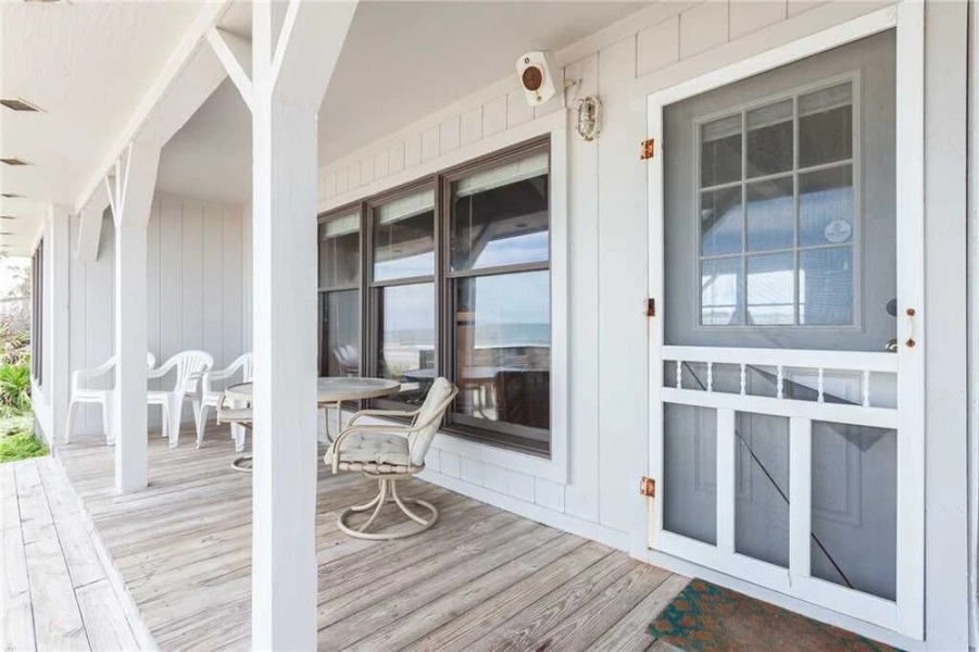 Ocean's Edge 4 Br home by RedAwning