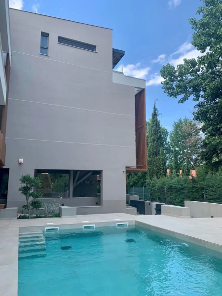 Funtukaki By The Pool