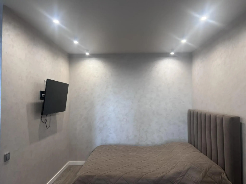 Апартаменты на улице Короленко 28