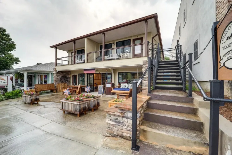 Ideally Located Blowing Rock Apartment!
