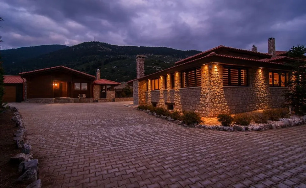 ViP Chalet Livadi Arachova
